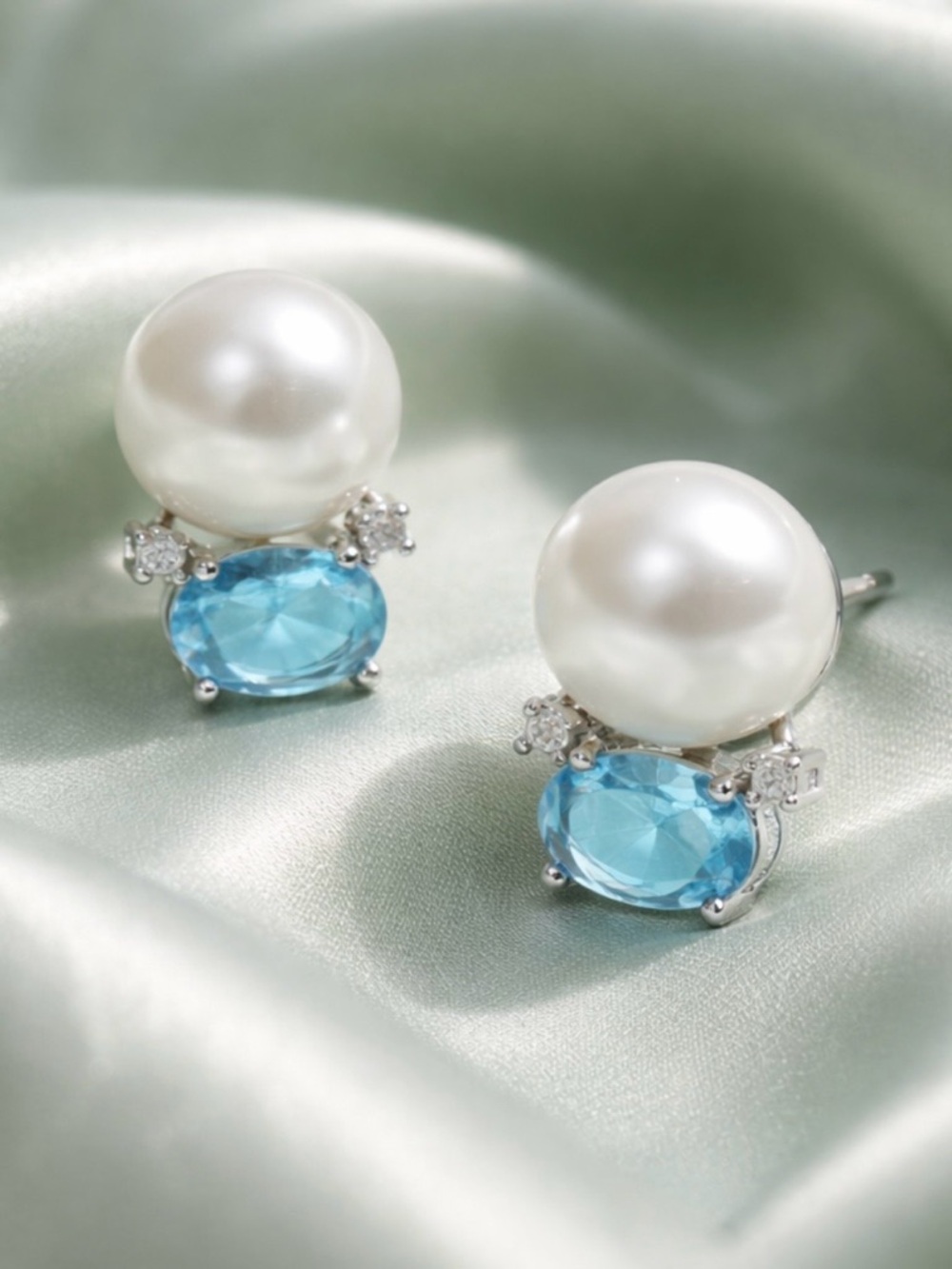 NEW White Pearl Stud Earrings Blue Zircon Silver Plated Classic Preppy Feminine